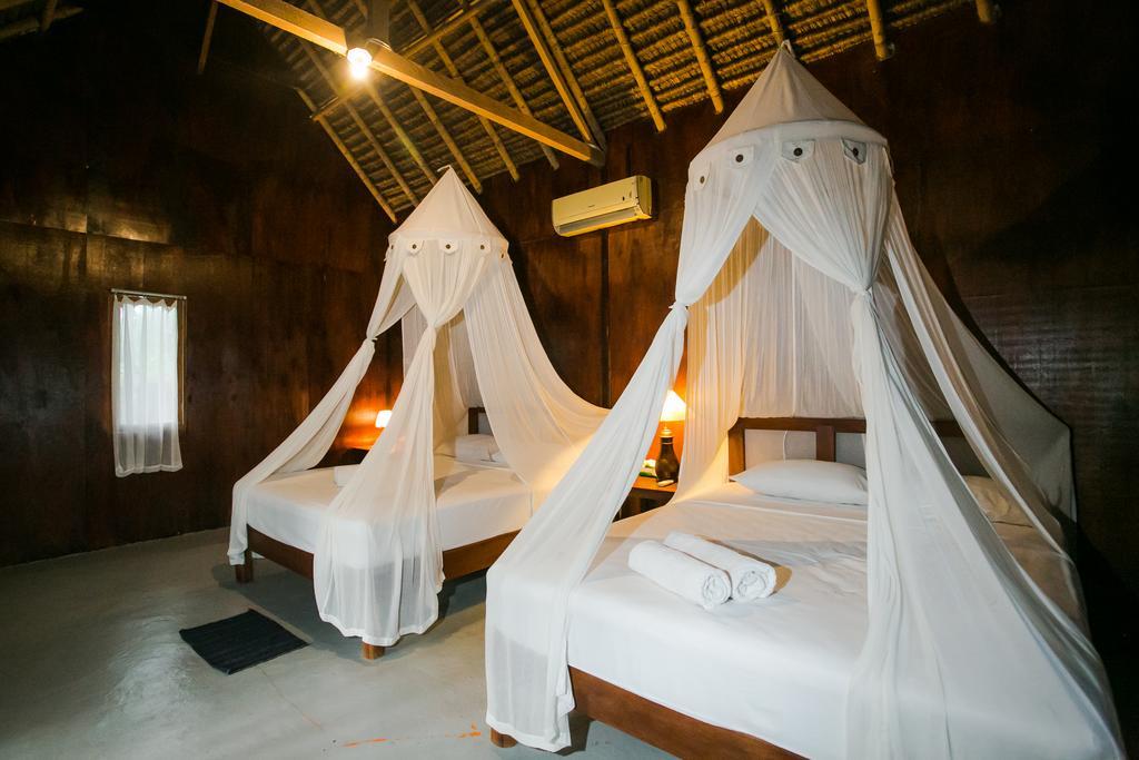 Full Moon Hostel Nusa Penida Eksteriør bilde