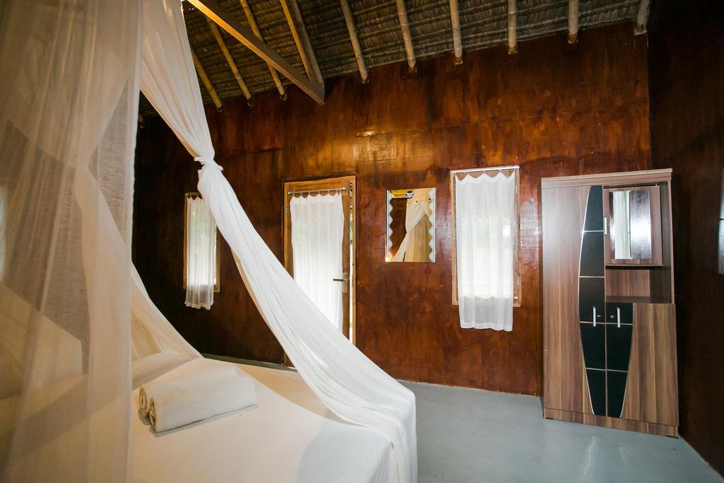Full Moon Hostel Nusa Penida Eksteriør bilde