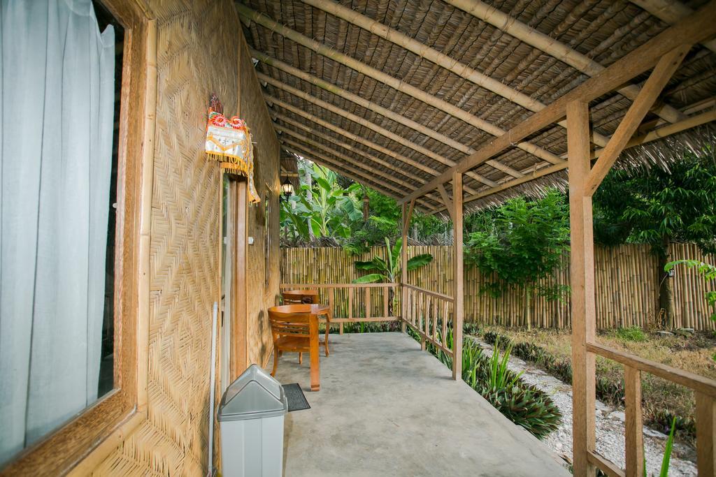 Full Moon Hostel Nusa Penida Eksteriør bilde