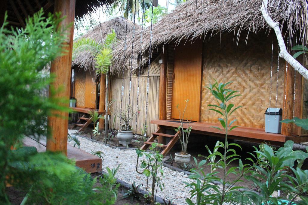 Full Moon Hostel Nusa Penida Eksteriør bilde