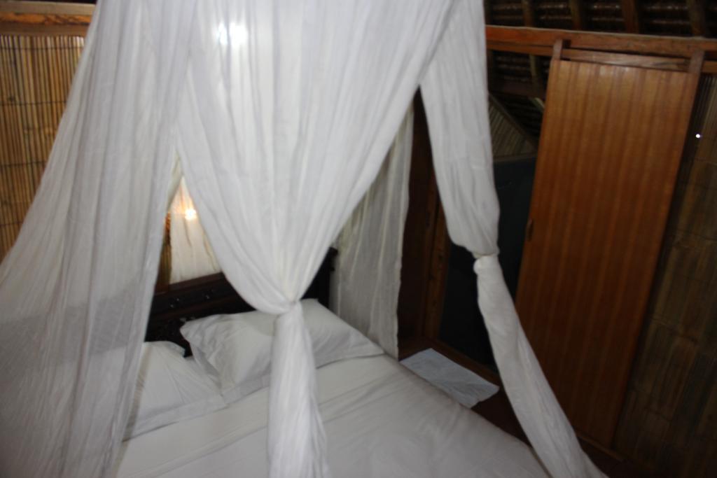 Full Moon Hostel Nusa Penida Eksteriør bilde
