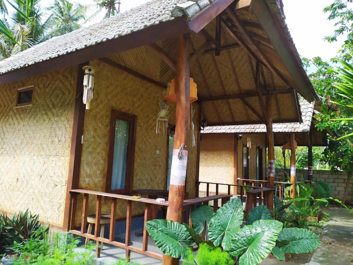 Full Moon Hostel Nusa Penida Eksteriør bilde